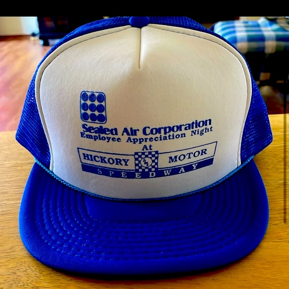 Vintage Hickory Motor Speedway Trucker Hat